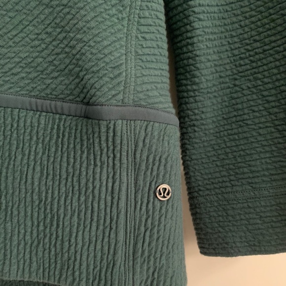 Lululemon mock neck ribbed pullover - Picture 2 of 5